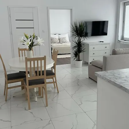 Apartament Grojec Апартаменты